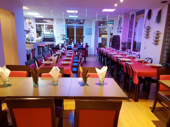 restaurant